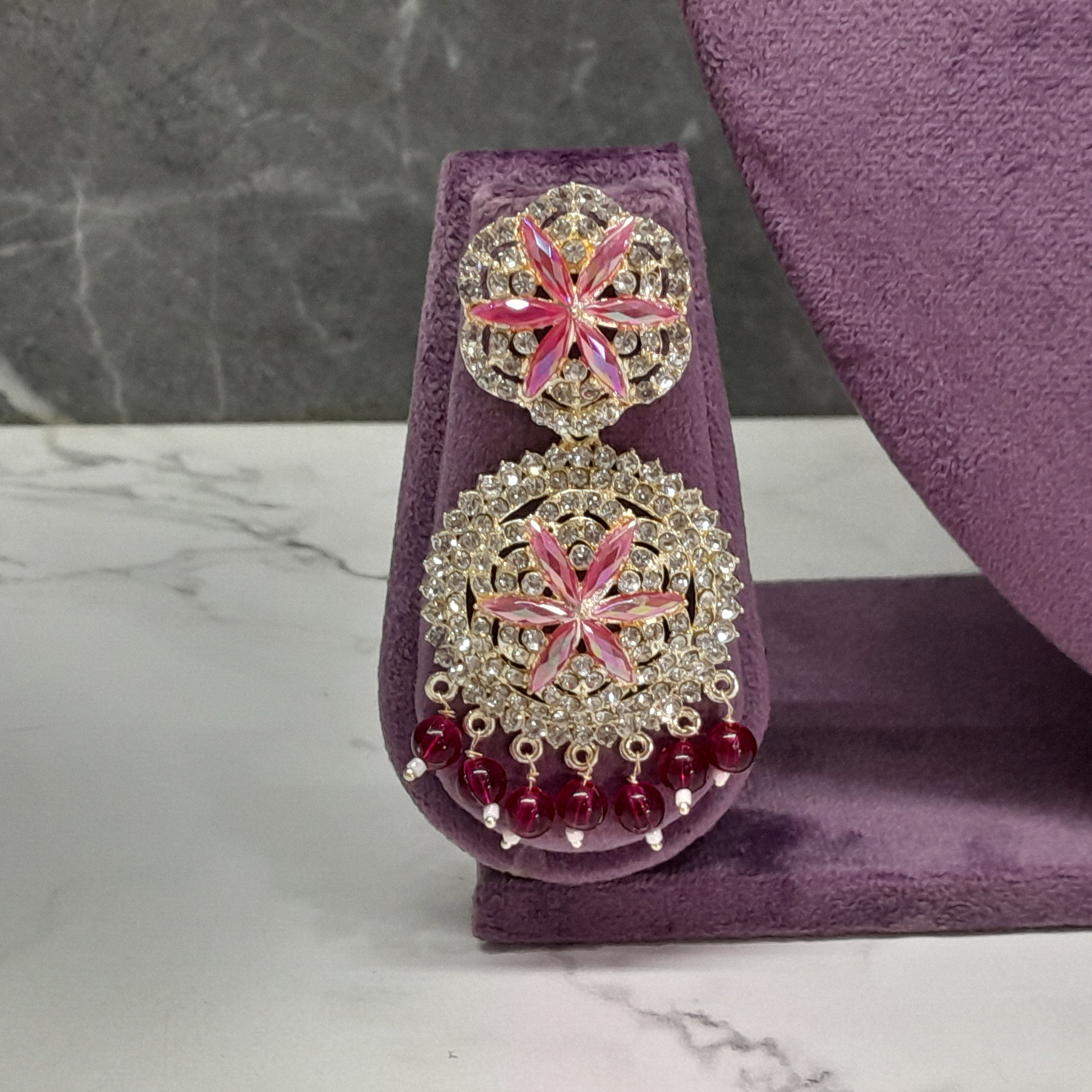 ZyraBloom Floral Radiance