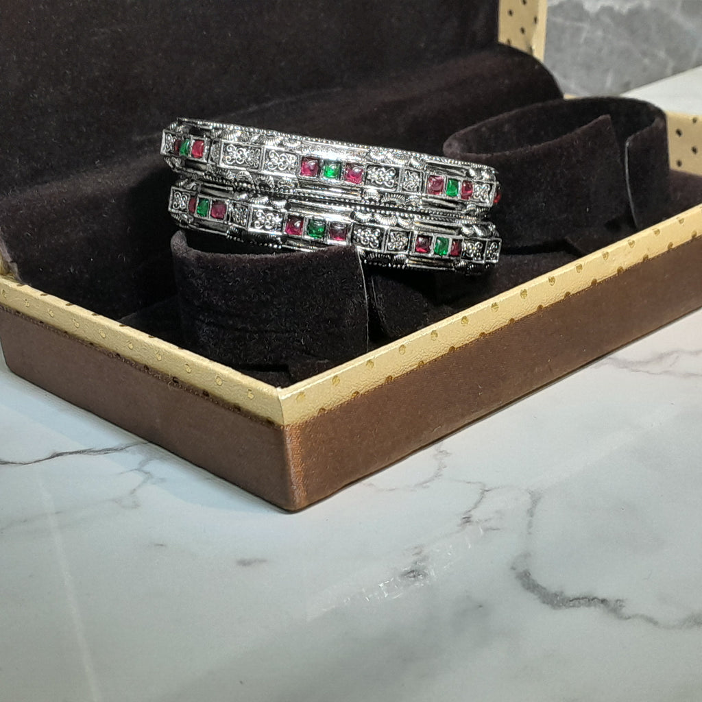 Zyra Bloom Anaya Antique Bangles