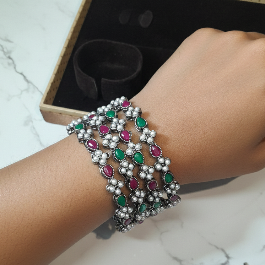 Zyra Bloom Ethnic Luxe Stone Bangles