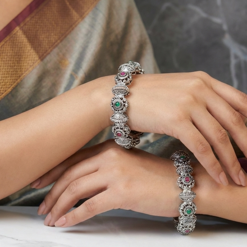 Zyra Bloom Maharani Antique Bangles