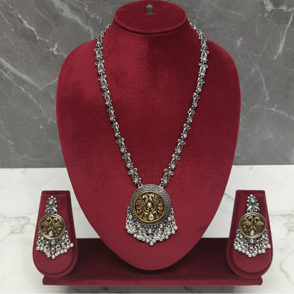 ZyraBloom Maharani Antique Silver Necklace Set