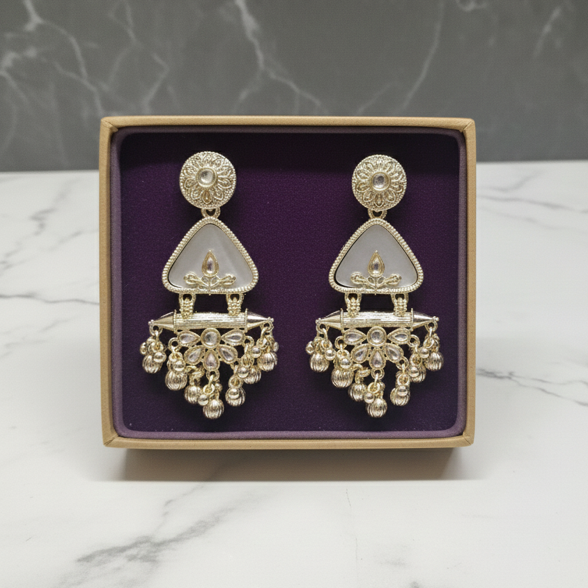 ZyraBloom Vintage Floral Dangler